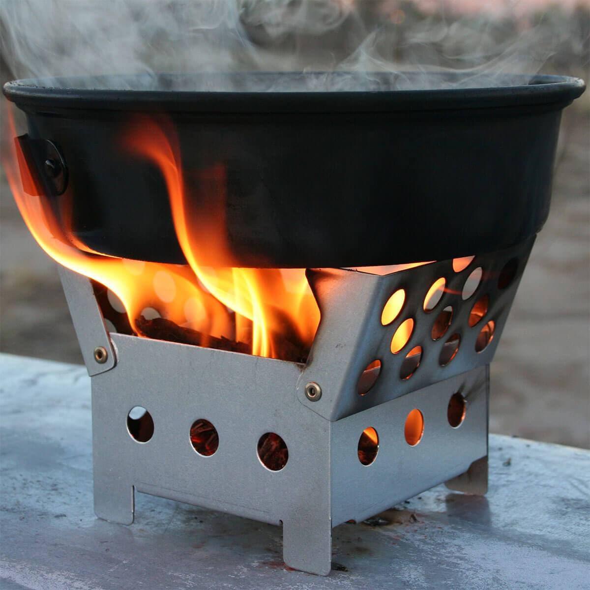 Cube Stove + 2 Fire Starters - ReadyWise
